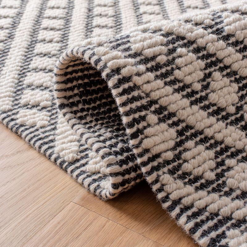 Natura NAT357 Hand Loomed Area Rug  - Safavieh