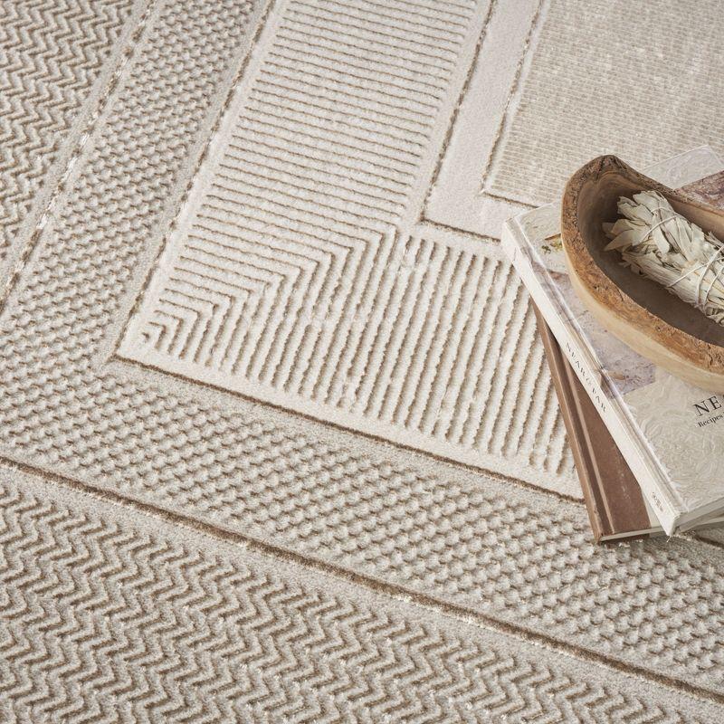 Nourison Glam 7'10" x 9'10" Ivory Modern Indoor Rug