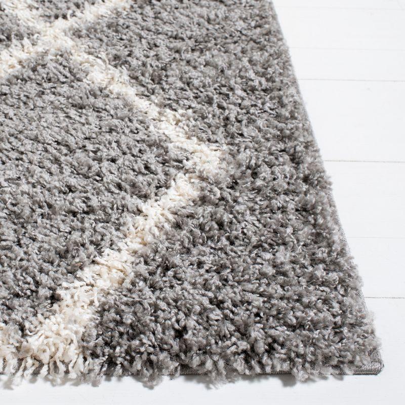 Venus Shag VNS682 Power Loomed Indoor Area Rug - Grey/Ivory - 4'x6' - Safavieh