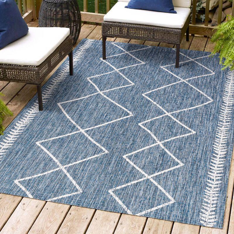 4'x6' Derya  Diamond Trellis Indoor/Outdoor Area Rug, Blue/Ivory - JONATHAN Y