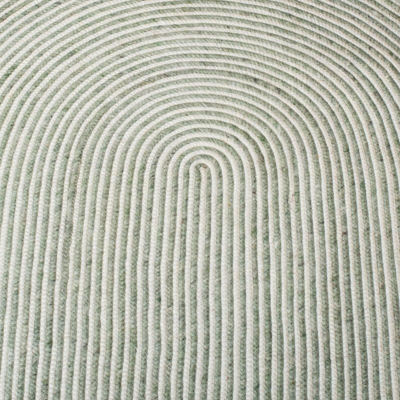 Braided BRD905 Hand Woven Area Rug - Green/Ivory - 6'x9' Oval - Safavieh.