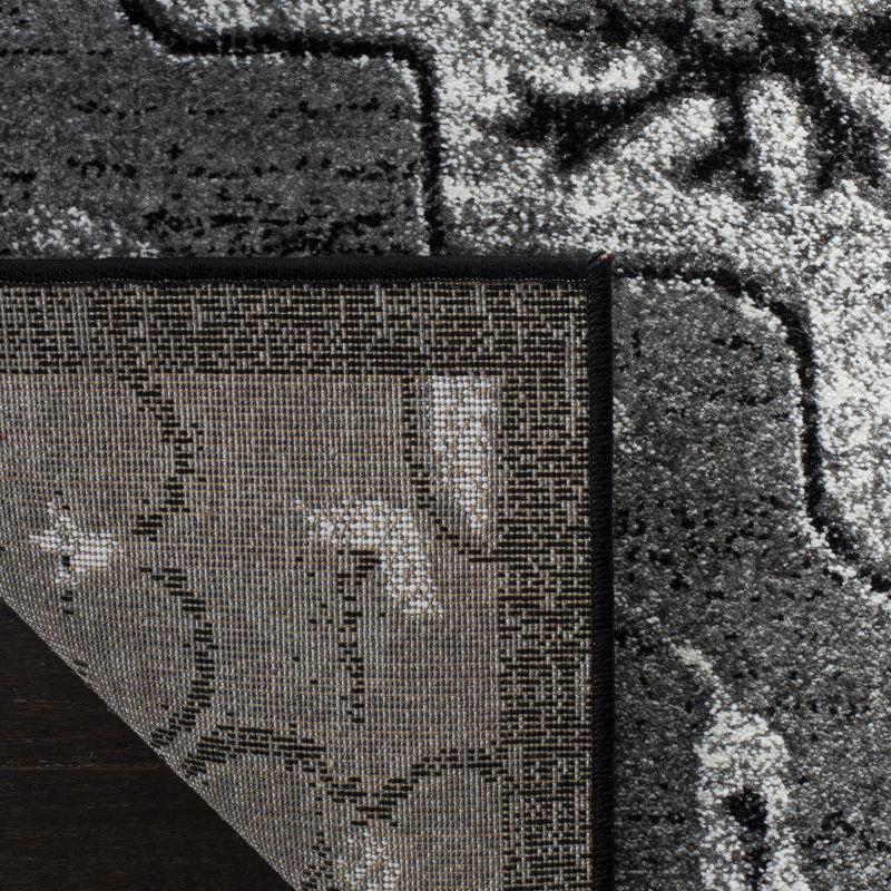 Vintage Hamadan VTH221 Power Loomed Indoor Accent Rug - Light Grey/Grey - 2'7"x5' - Safavieh