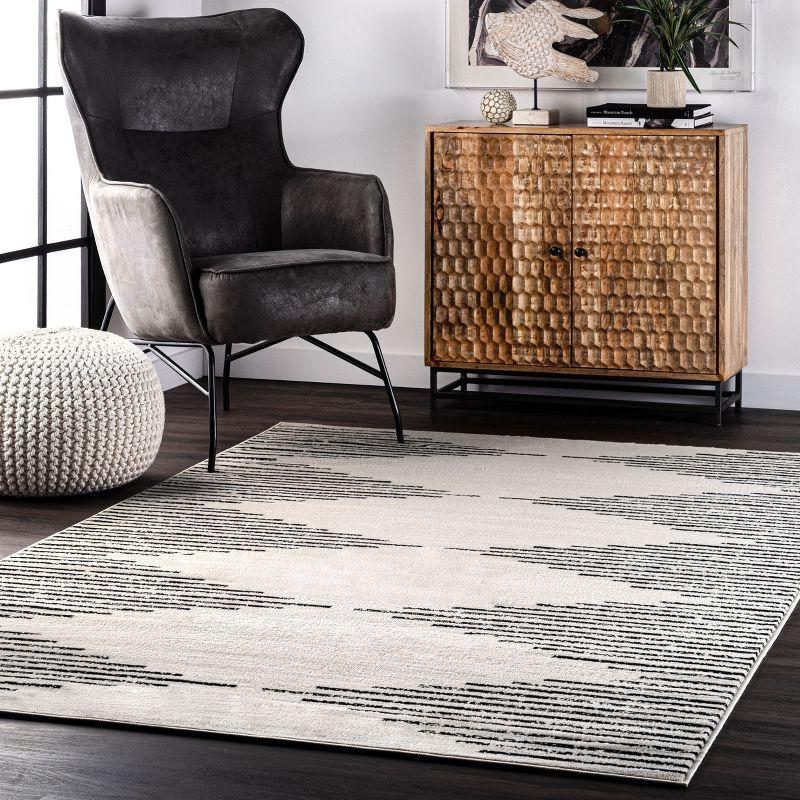 Nuloom Romina Diamond Stripes Indoor Area Rug