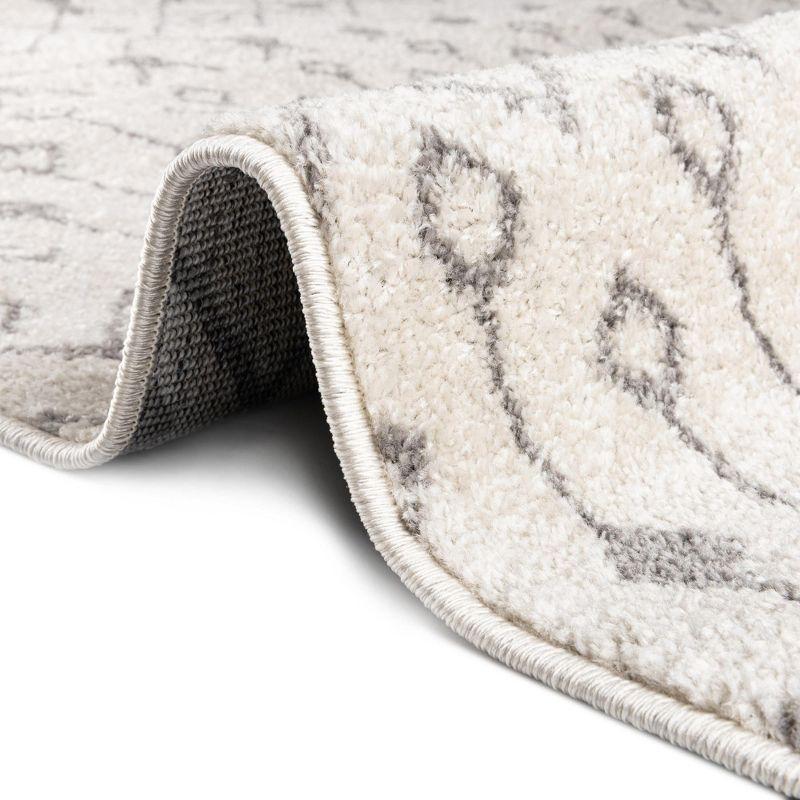 Unique Loom 5' 3 x 5' 3 Square Alaoui Geometric Trellis Ivory and Gray  Area Rug