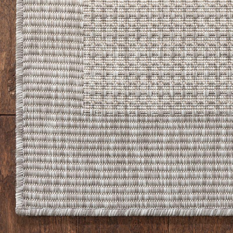 Grey Ivory Flatweave Indoor Outdoor Synthetic Rug