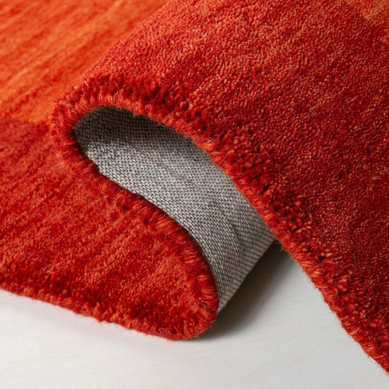Himalaya HIM587 Hand Loomed Area Rug - Red - 5'x8' - Safavieh.