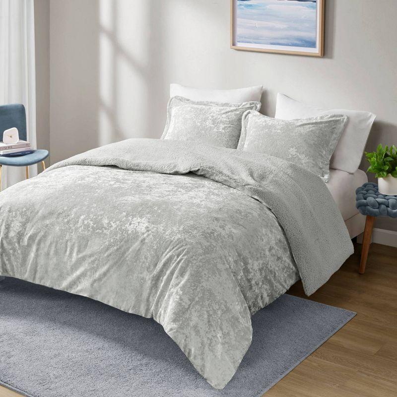 Twin/Twin XL Arabella Crushed Velvet to Faux Shearling Soft Reversible Teen Comforter Set Silver - Intelligent Design: Hypoallergenic Velvet Bedding