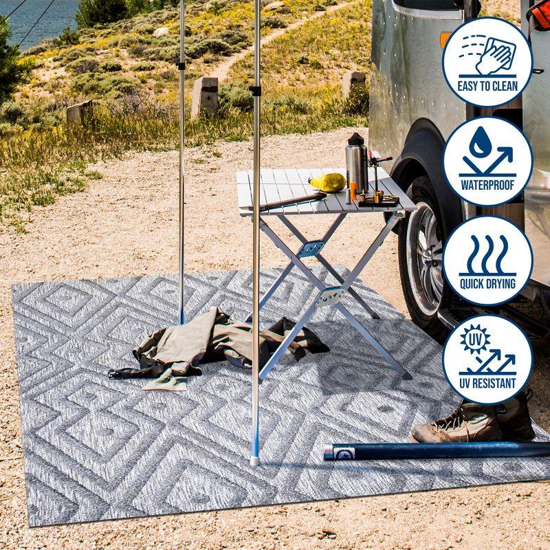 4'x6' Balansat Moroccan Diamond Indoor/Outdoor Area Rug, Dark Gray - JONATHAN Y