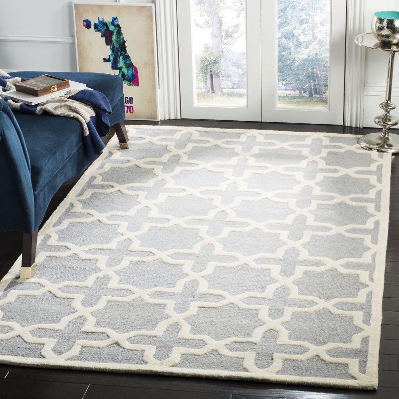 Cambridge CAM125 Tufted Indoor Accent Rug - Silver/Ivory - 3'x5' - Safavieh