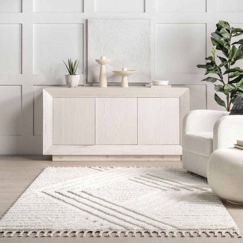 Nuloom Risette Solid 4x6 Shag Indoor Area Rug for Living Room Bedroom Dining Room Nursery Kitchen, Ivory