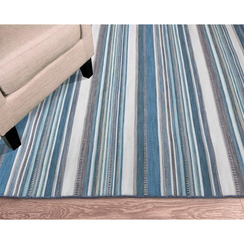 Liora Manne Sonoma Stripes Indoor/Outdoor Rug..