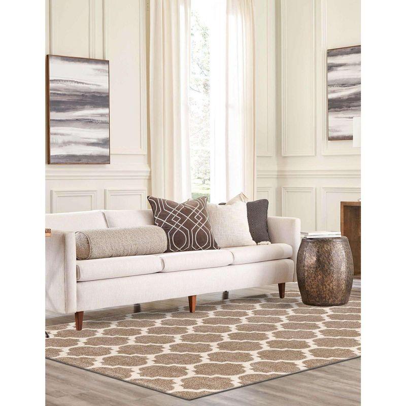 Unique Loom 4' 1 x 6' 1 Trellis Philadelphia Light Brown Area Rug
