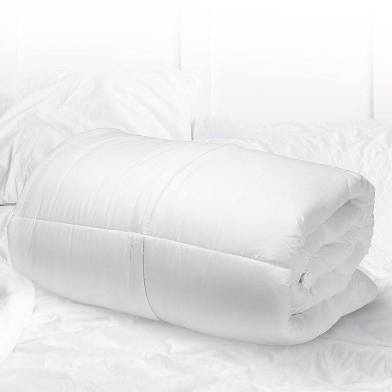 Twin White Microfiber Down Alternative Comforter