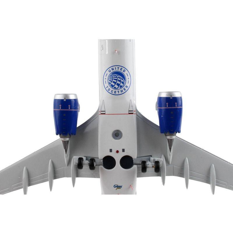 Boeing 737 MAX 8 Commercial Aircraft White with Blue Tail "Gemini 200" Series 1/200 Diecast Model Airplane by GeminiJets