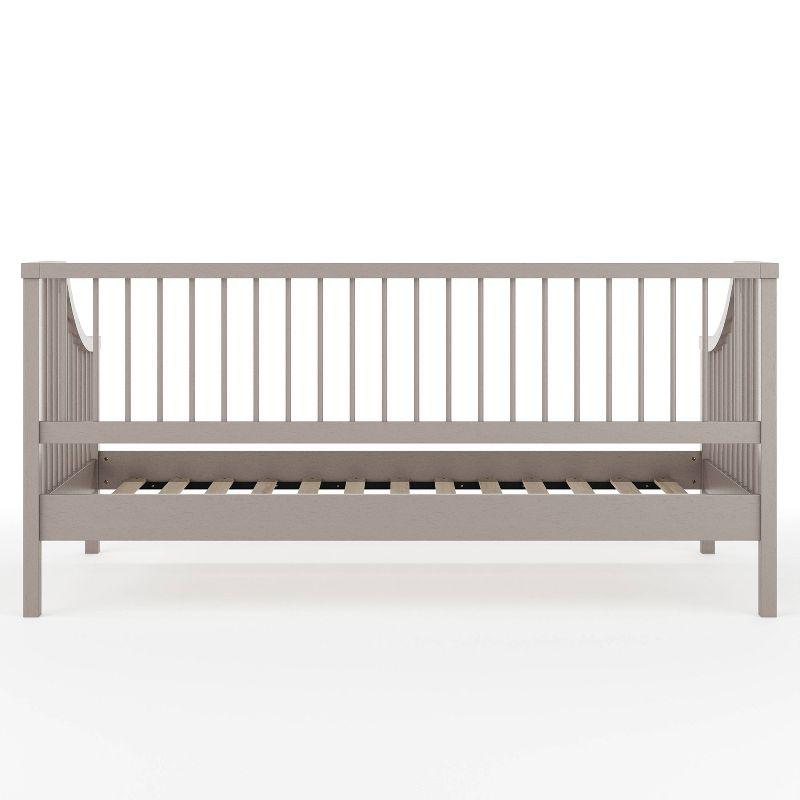 Martha Stewart Martha Stewart Neely Wooden Platform Daybed With Spindles And Wood Slat Foundation