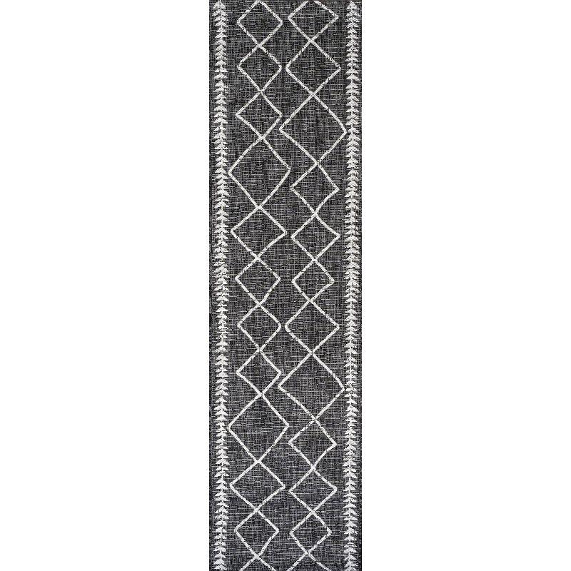 2'x10' Derya  Diamond Trellis Indoor/Outdoor Runner Rug, Black/Ivory - JONATHAN Y