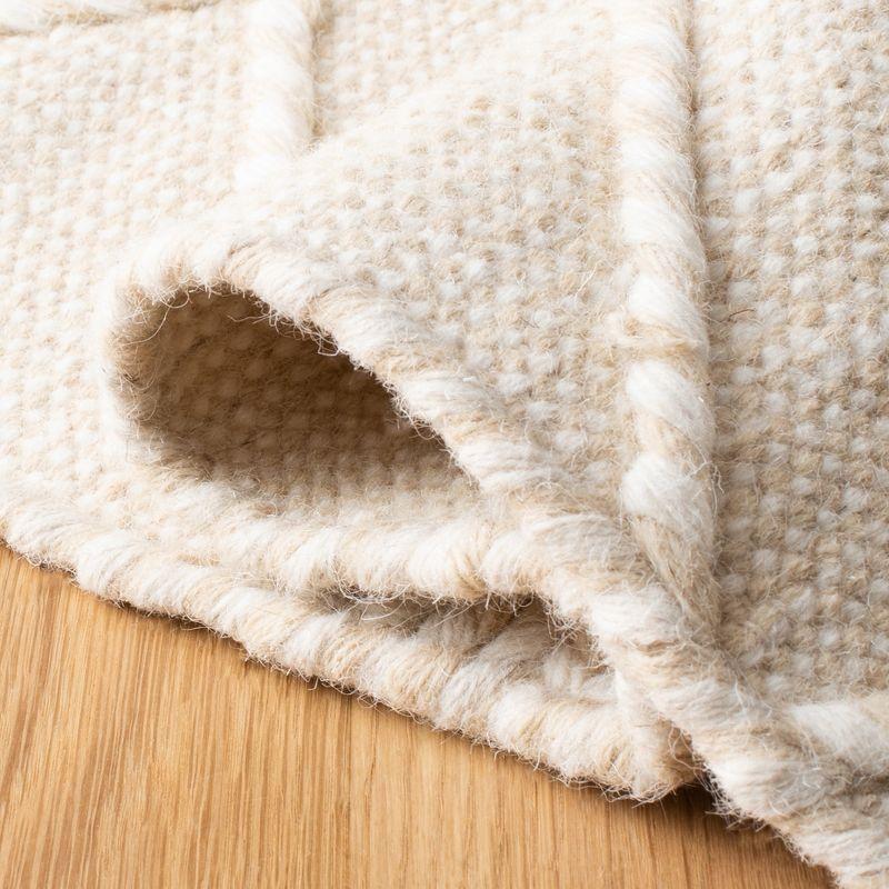 Casablanca CSB575 Hand Loomed Area Rug - Beige/Ivory - 5'x8' - Safavieh.