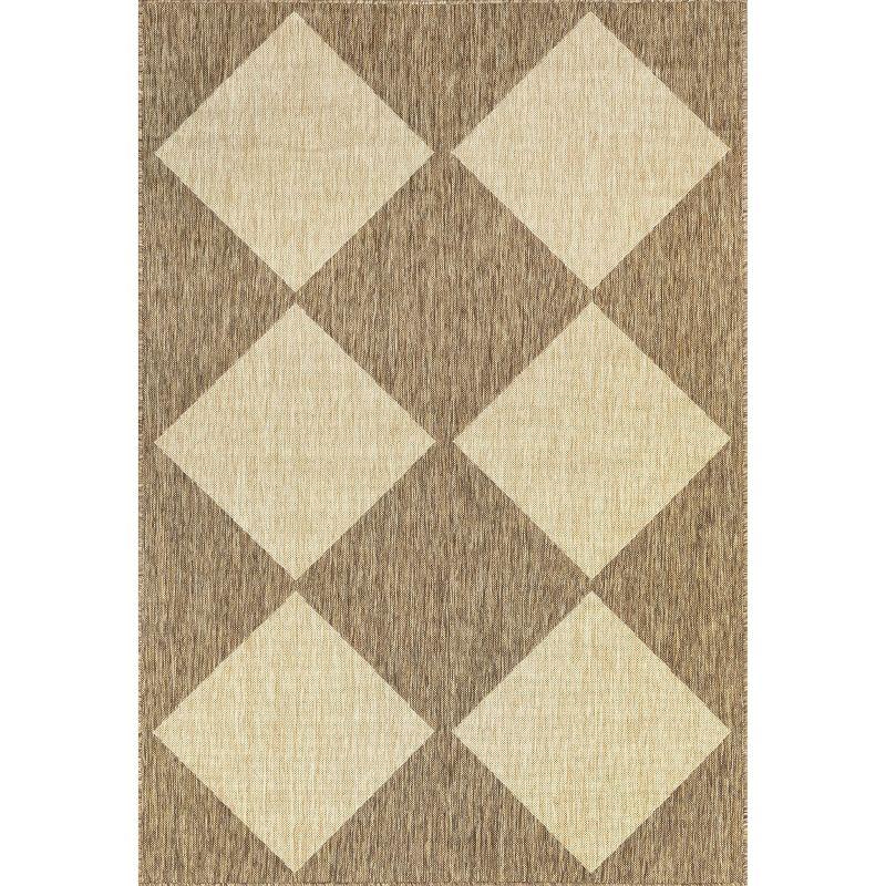 Nuloom Loretta Transitional Diamond Indoor/Outdoor Patio Area Rug