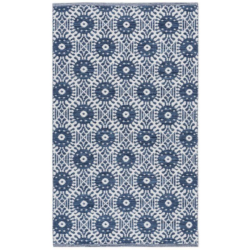 Coastal Charm Ivory/Navy Cotton Blend 3' x 5' Area Rug