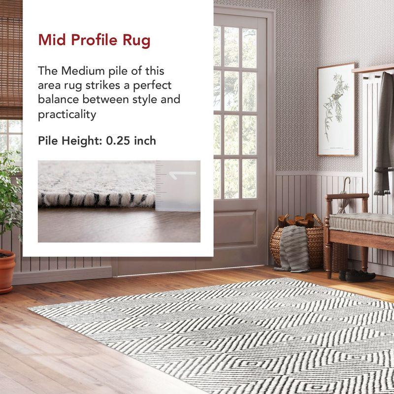 Nuloom Ago Diamond 2x6 Wool Runner Indoor Area Rug for Living Room Bedroom Dining Room Entryway Hallway Kitchen, Ivory