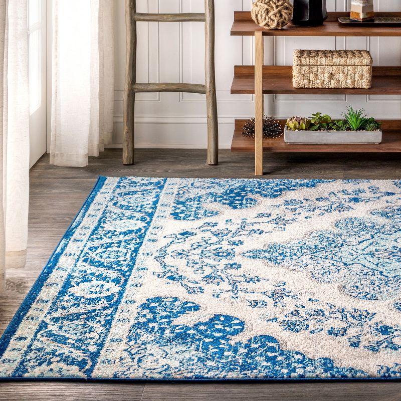 Reversible Cream/Blue Synthetic 4' x 6' Vintage Medallion Rug