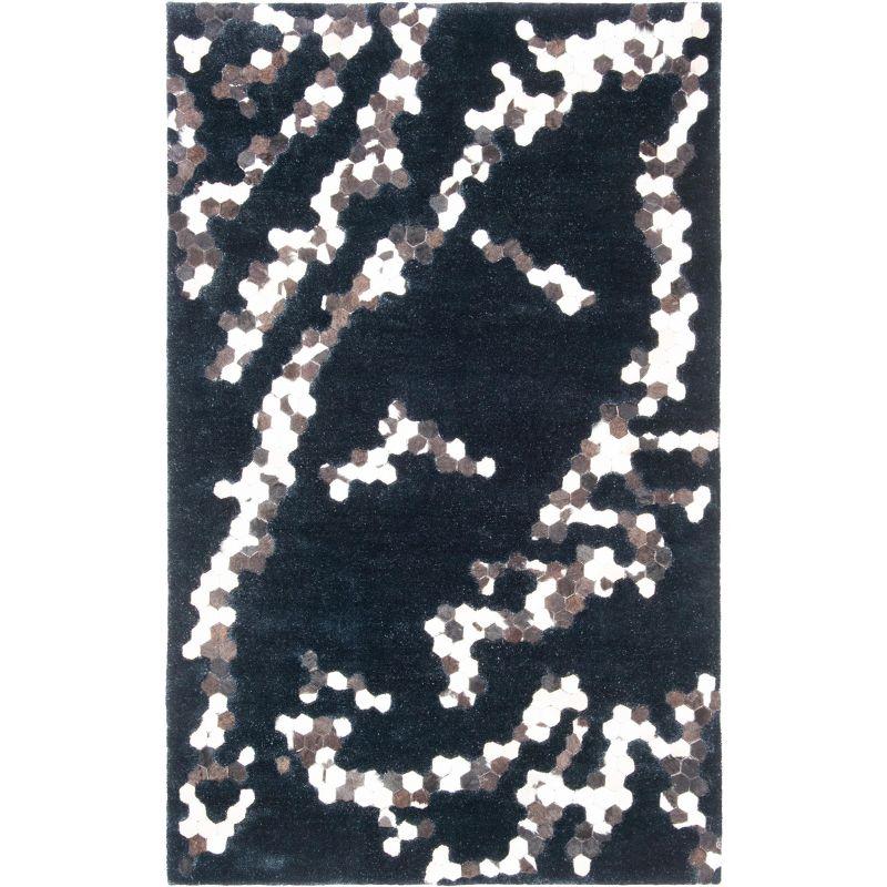 Manhattan Black and White Hand-Knotted Wool Shag Rug