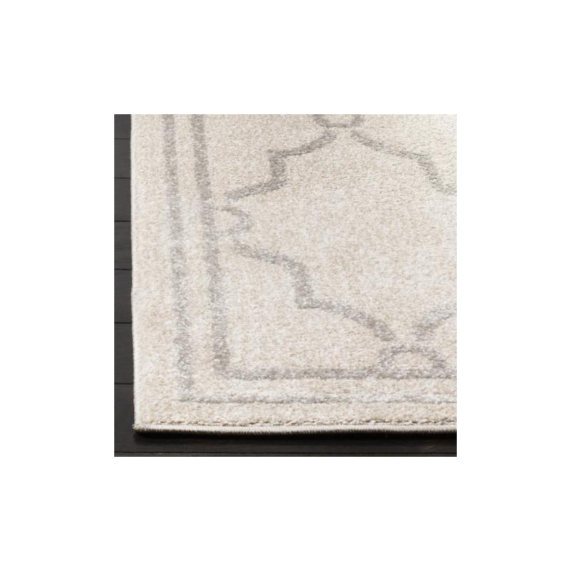 Amherst AMT414 Power Loomed Area Rug  - Safavieh