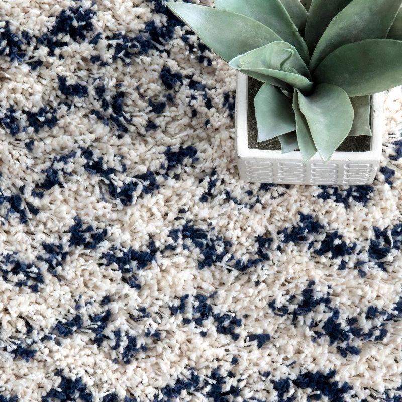 Coastal Comfort Navy Shag 8' x 10' Synthetic Area Rug