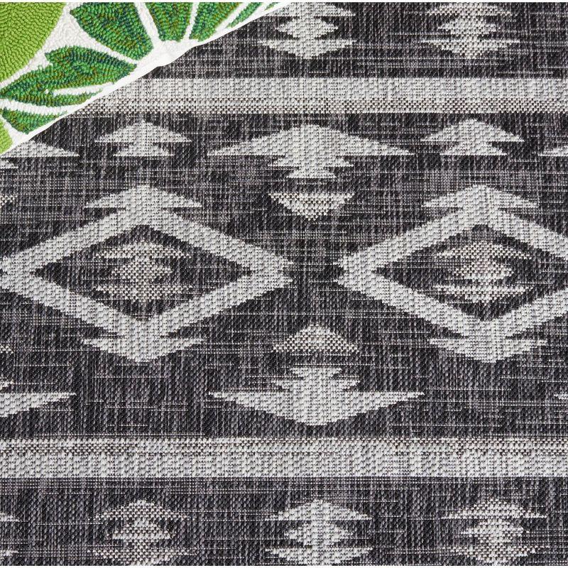 Courtyard CY8863 Power Loomed Indoor/Outdoor Area Rug - Black/Grey - 6'7"x9'6" - Safavieh.