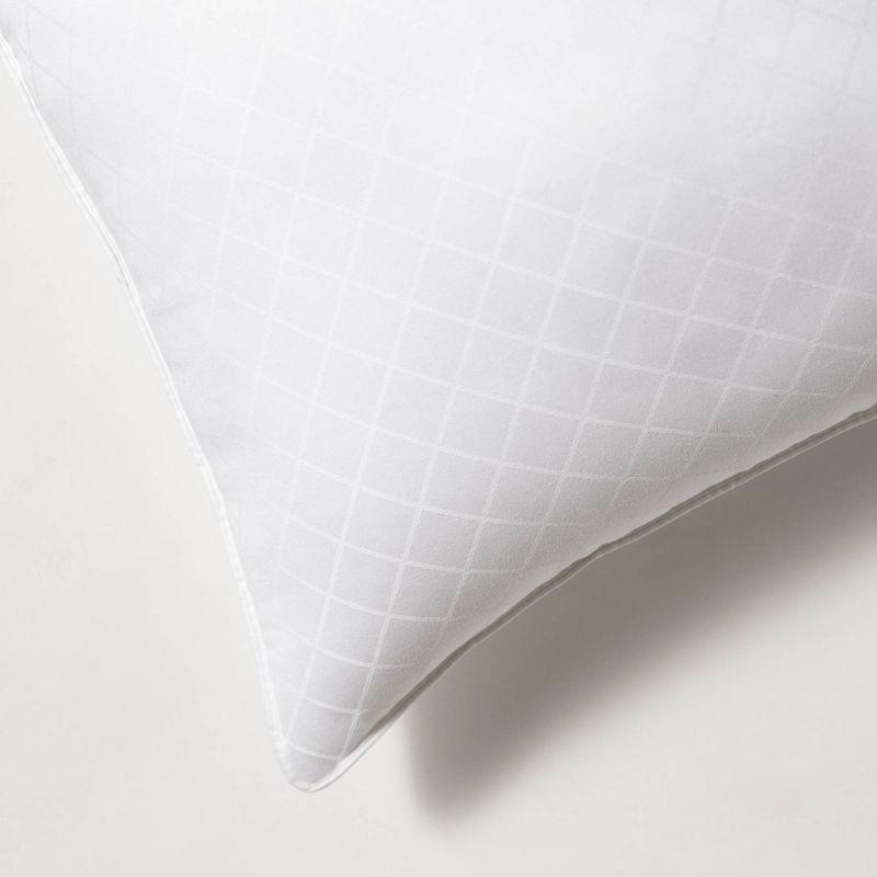 Diamond Luxe Down Alternative Medium Pillow