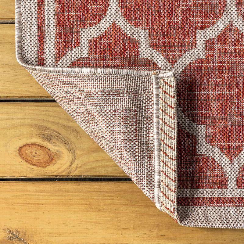 Trebol Moroccan Trellis Textured Weave Indoor/Outdoor Area Rug - JONATHAN Y