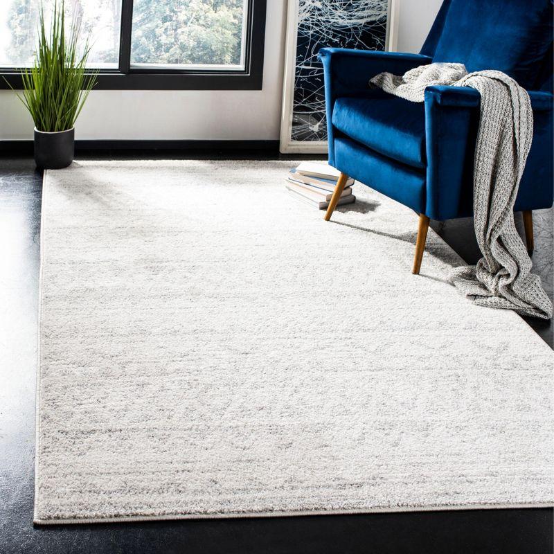 Adirondack ADR119 Non-Shedding Power Loomed Indoor Area Rug - Ivory/Silver - 6'x6' - Safavieh