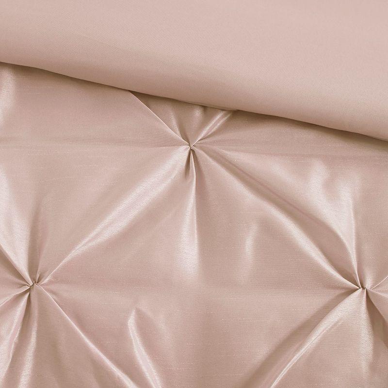 Madison Park Laurel 7 Piece Tufted Comforter Set
