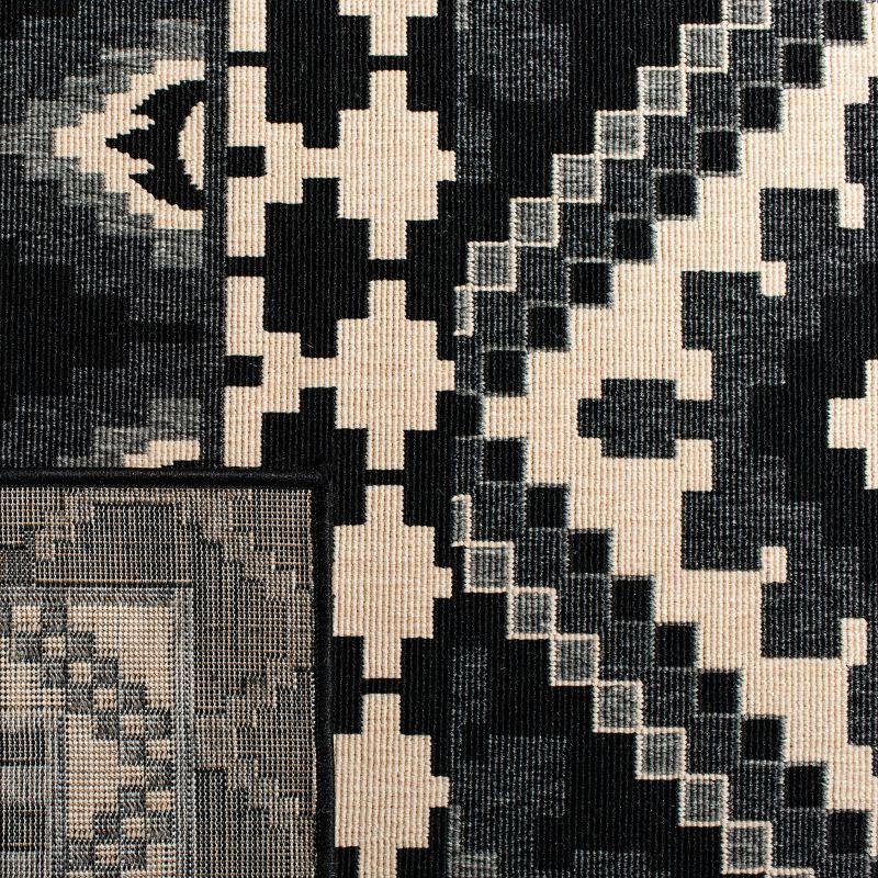 Veranda VER096 Power Loomed Indoor/Outdoor Accent Rug - Black/Beige - 2'7"x5' - Safavieh