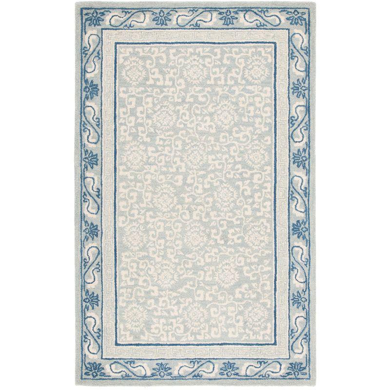 Antiquity AT860 Hand Tufted Indoor Area Rug - Light Blue/Ivory - 4'x6' - Safavieh