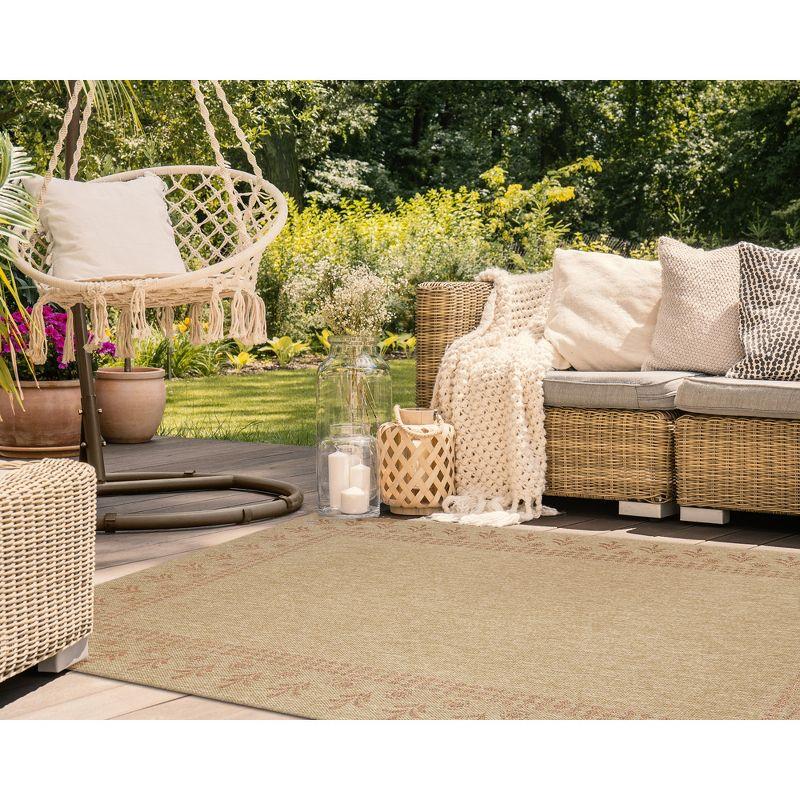 Liora Manne Sahara Border Indoor/Outdoor Rug