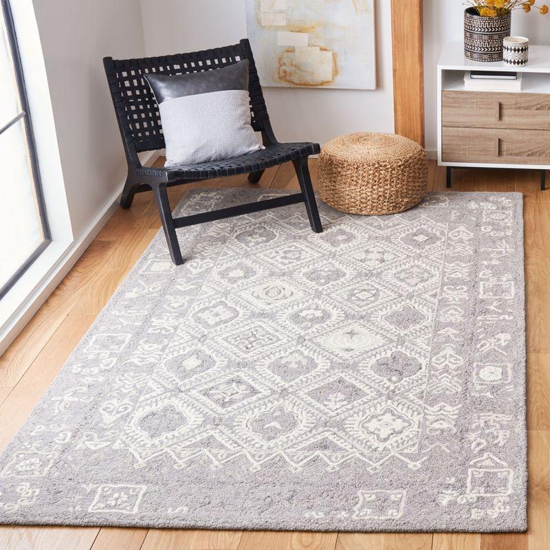 Ivory and Gray Handmade Wool Tufted Area Rug