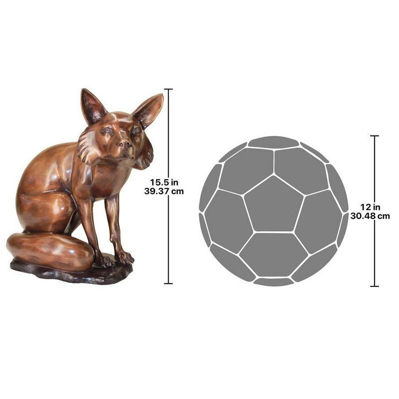 Design Toscano The Observant Sitting Fox Garden Statue