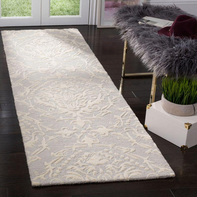 Blossom BLM107 Hand Tufted Indoor Runner Rug - Light Grey/Ivory - 2'3"x6' - Safavieh