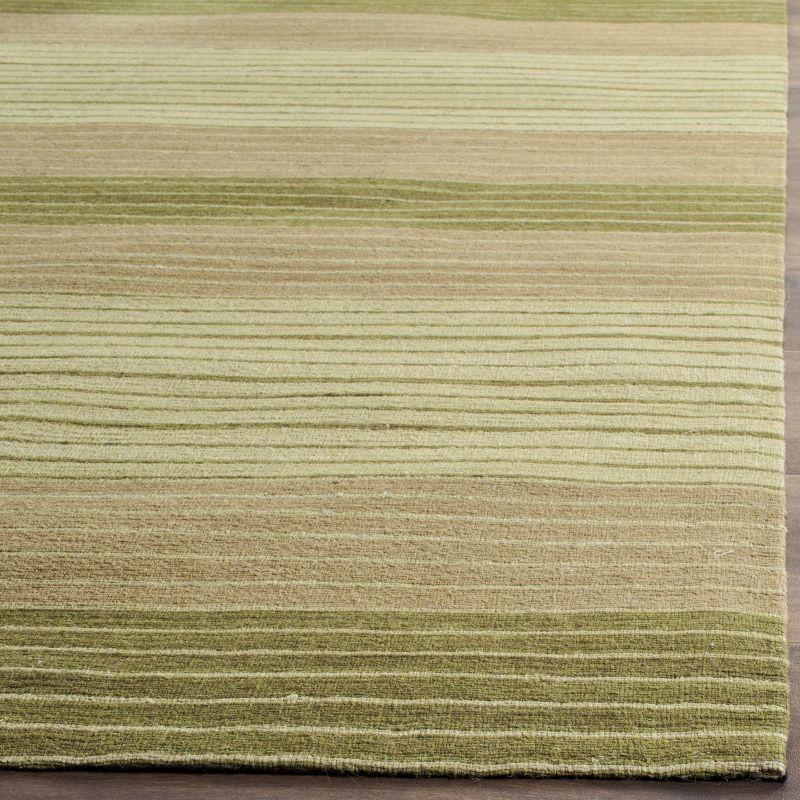 Marbella MRB283 Hand Loomed Indoor Area Rug - Green - 6'x9' - Safavieh.