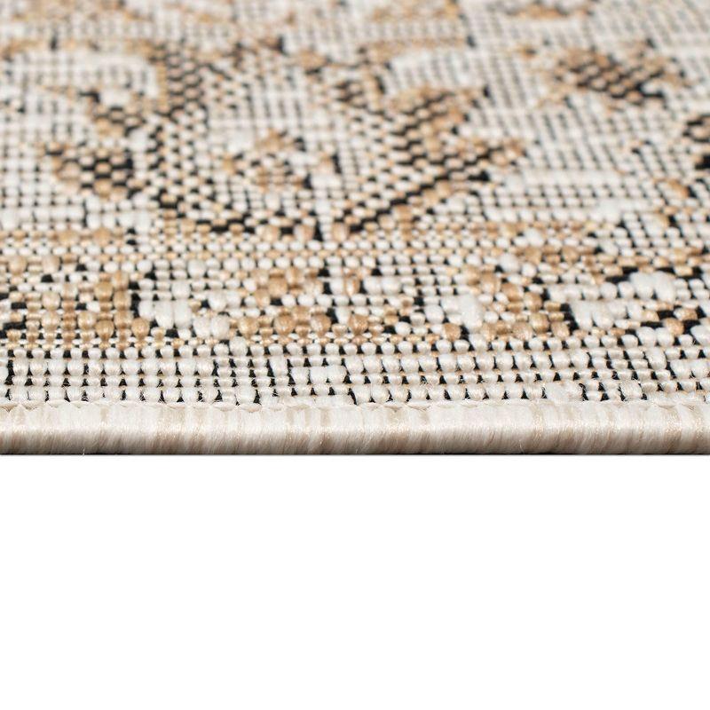 Liora Manne Carmel  Indoor/Outdoor Rug  Sand..