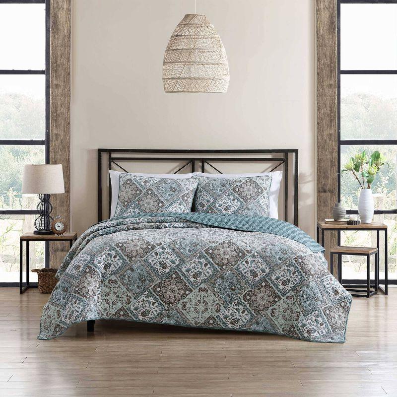 Full Blue Cotton Reversible Quilt Set with Shams