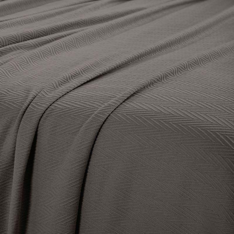 Chevron Zig-Zag Cotton Blanket, Full/Queen, Charcoal - Blue Nile Mills