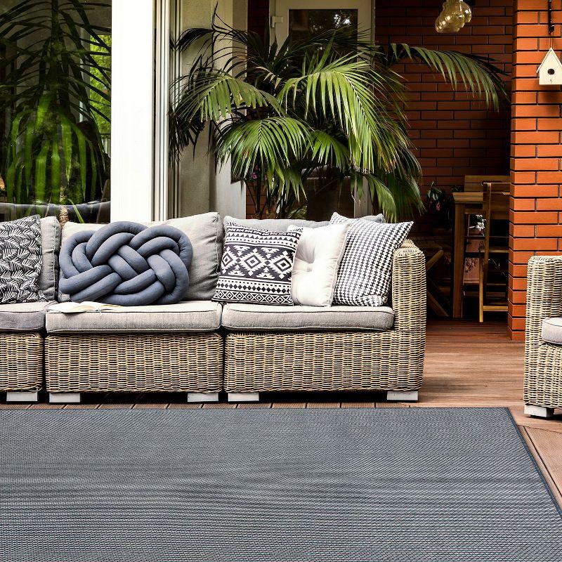 World Rug Gallery Contemporary Solid Indoor/Outdoor Area Rug