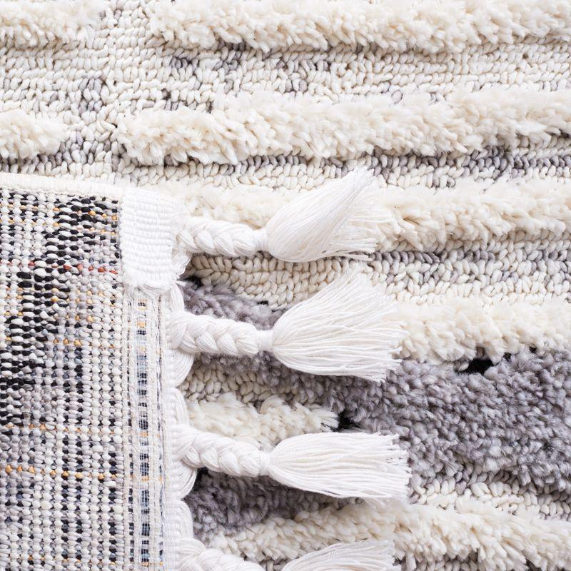 Marrakesh MRK540 Power Loomed Runner Rug - Beige/Grey - 2'2"x8' - Safavieh.