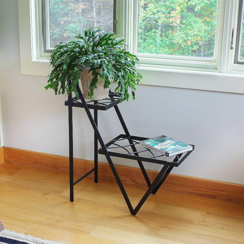 Black Zig-Zag Iron Indoor Outdoor Plant Stand