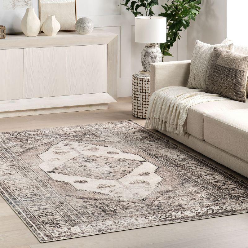 Nuloom Gladys Machine Washable Vintage Medallion Indoor Area Rug