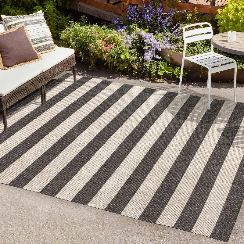 4' x 6' Negril Two-Tone Wide Stripe Indoor/Outdoor Area Rug, Black/Beige - JONATHAN Y