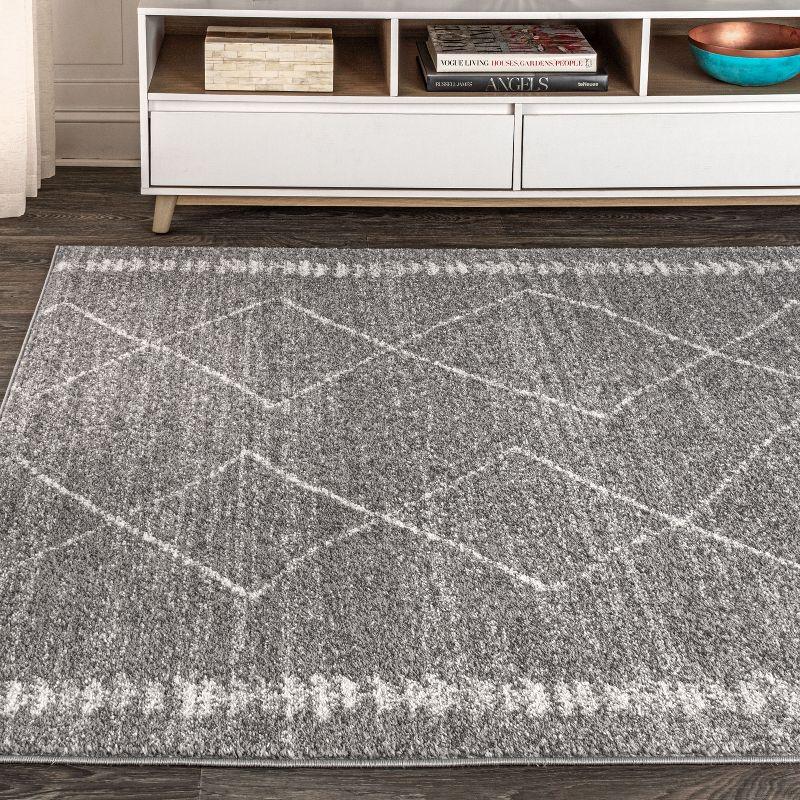 5'x8' Zaina Moroccan Beni Souk Area Rug, Gray/Cream - JONATHAN Y