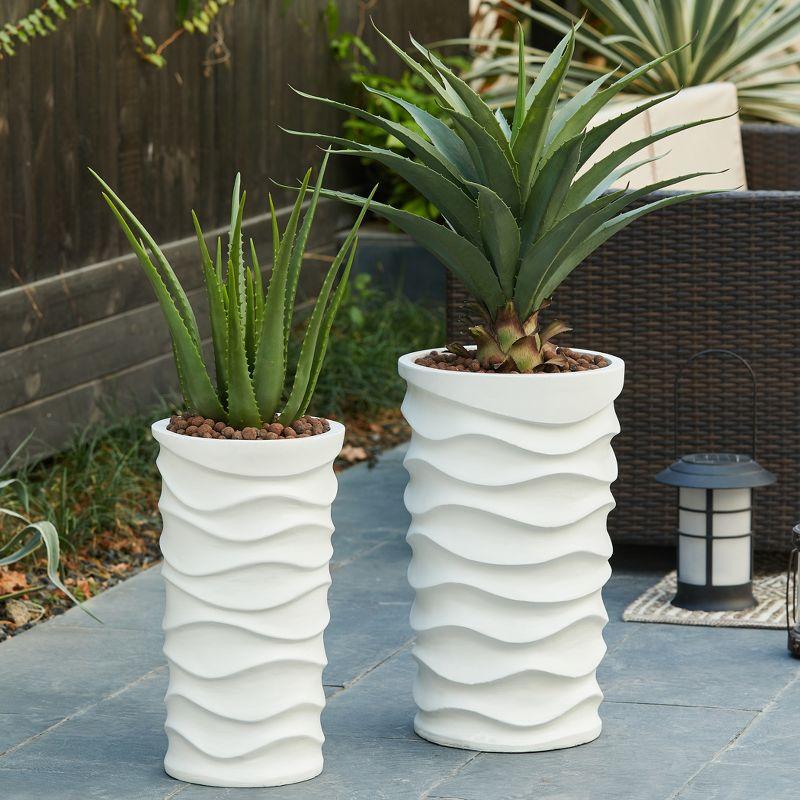 LuxenHome Set of 2 White Waves Tall Round MgO Planters